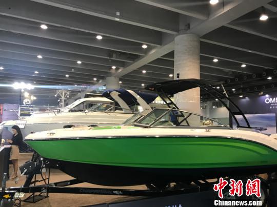 各游艇品牌集聚展會(huì) 索有為 攝 各游艇品牌集聚展會(huì) 索有為 攝